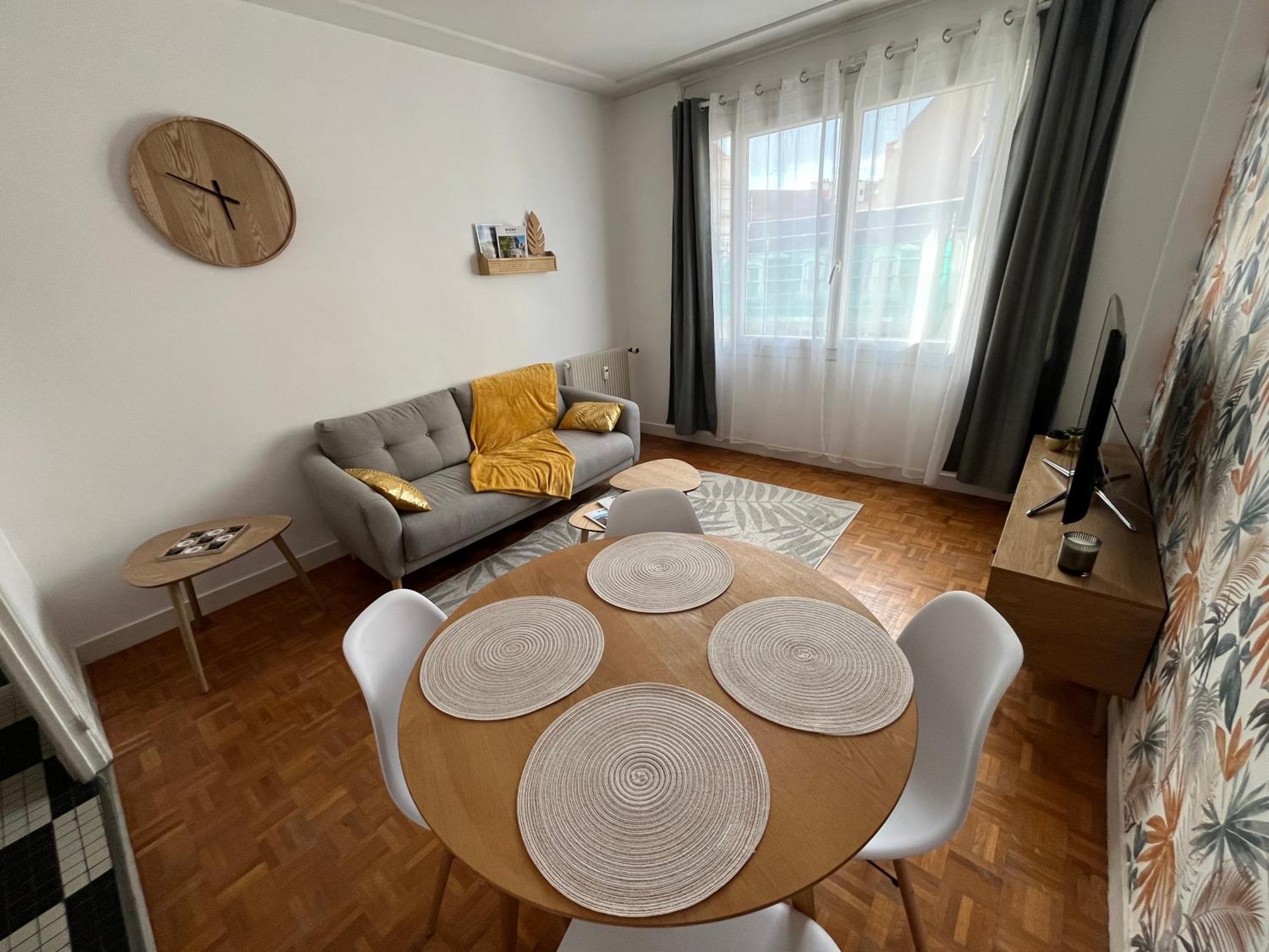 Appartement Vichy Centre Екстер'єр фото